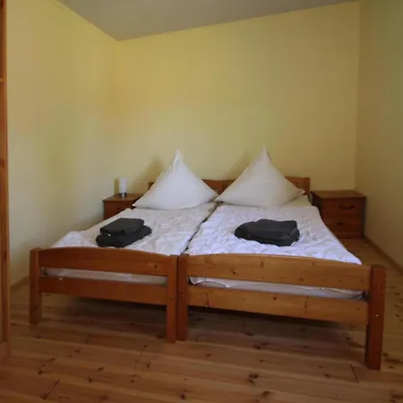 Am Oase Am Vilzsee, Cleaning Included Mirow